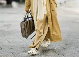 The Pros and Cons of Wearing Crocs You Must Know