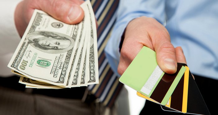 Кредит или кредитная карта — что выбрать?