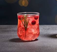 Pick Your Poison: 6 Cocktails You Can Make for a Fun Party