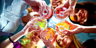 Pick Your Poison: 6 Cocktails You Can Make for a Fun Party