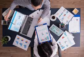 12 Reasons to Work with an SEO Strategist