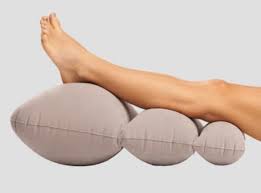 How To Improve Your Health With An Orthopedic Leg Pillow