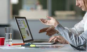 How to Choose the Top B2B Marketing KPIs to Track