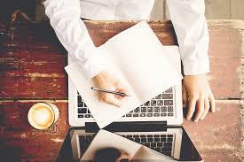 Content Editor vs. Content Writer