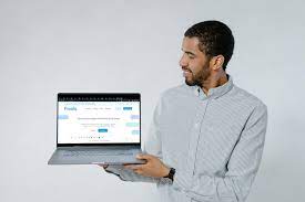 Content Editor vs. Content Writer