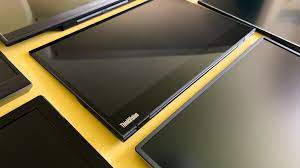 How to Use a Portable Monitor for Remote Work