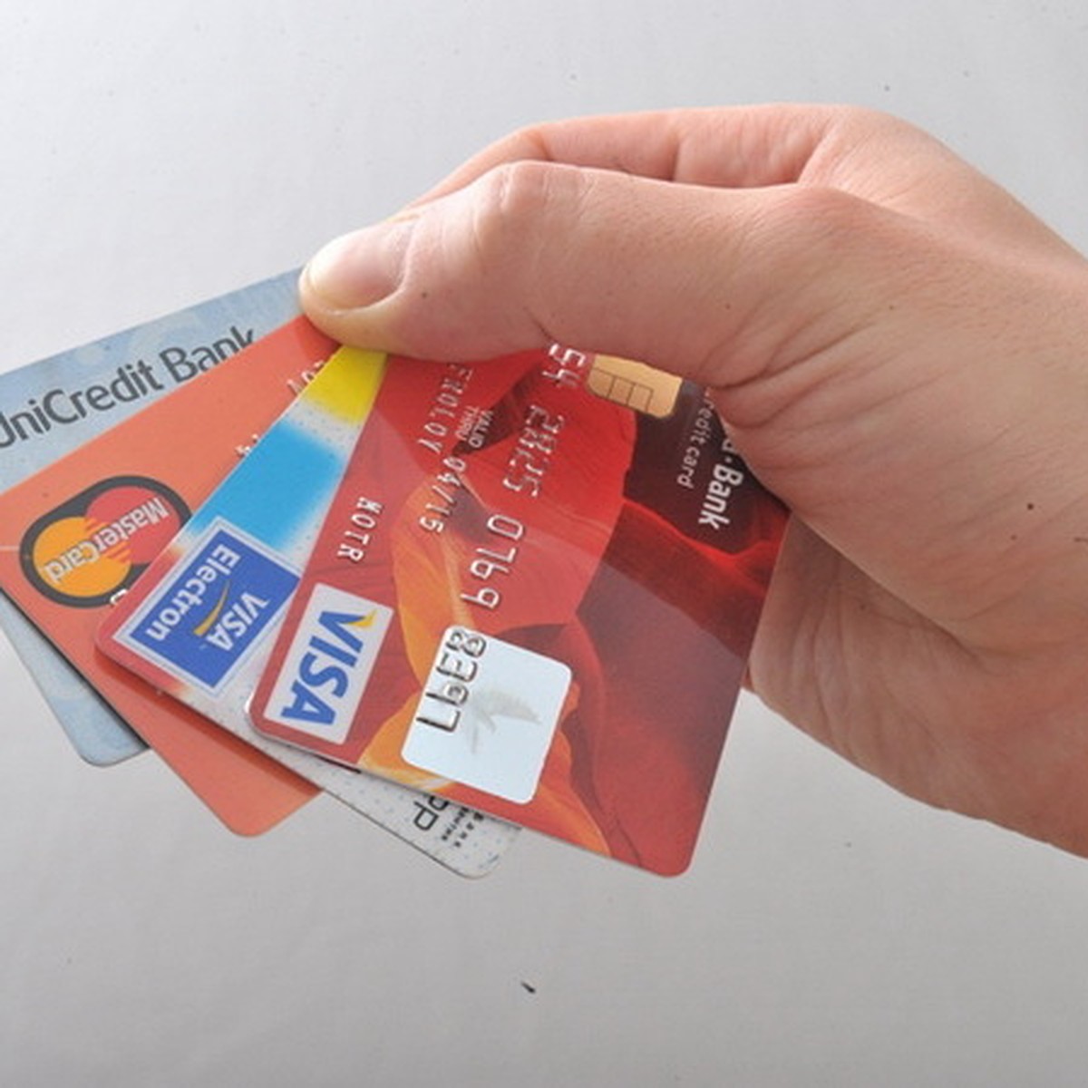 Чем полезны кобрендинговые карты