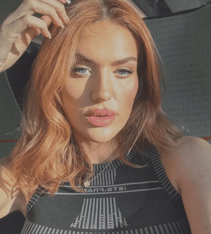 OnlyFans Star with Dual Vaginas Discusses How Her Unique Anatomy Has Boosted Her Adult Career