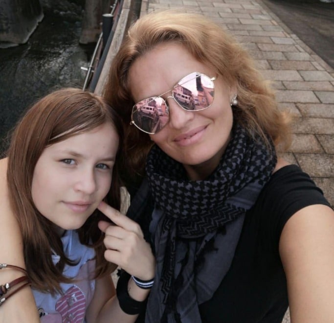 Как перейти на семейное обучение и сколько стоит учиться дома