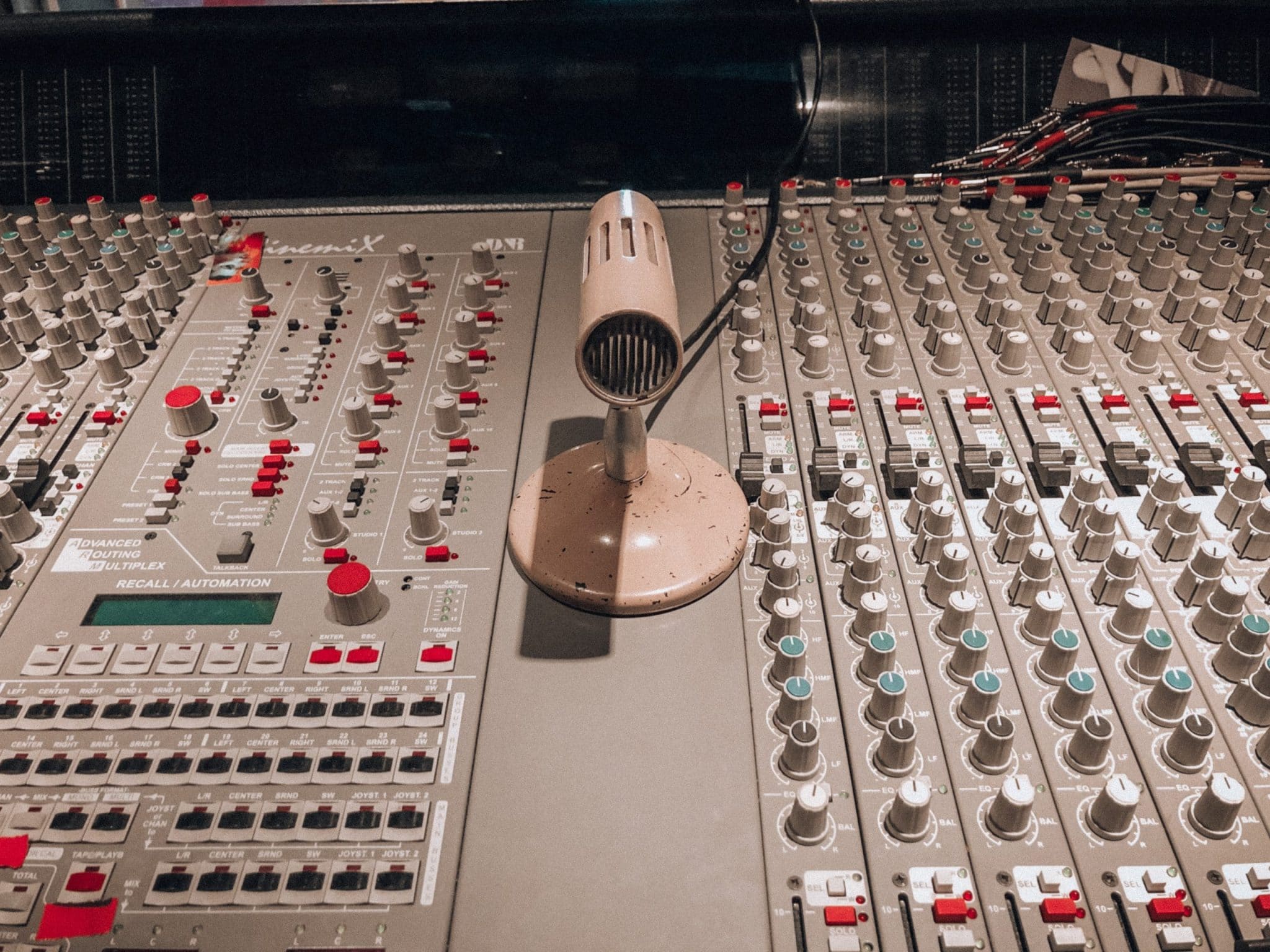 DTH Studios: как превратить рок-тусовку в профессиональную студию звукозаписи