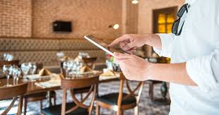 Perks of Online Booking System for Your Restaurant