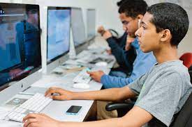 5 Handy Tips to Become an Outstanding Computer Science Student