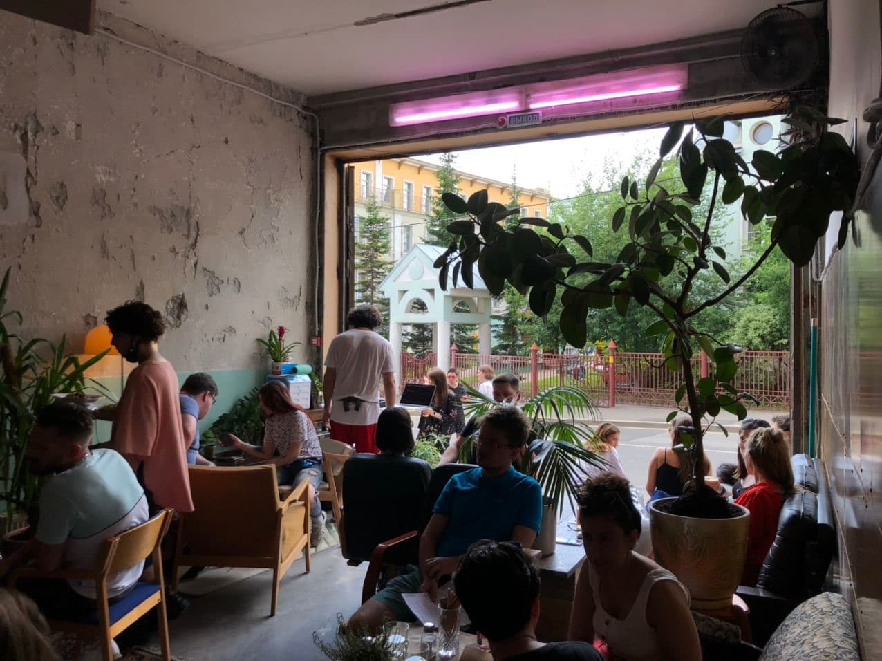 Как раскрутить модное кафе без бюджета на маркетинг