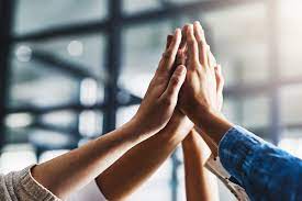 Как помогать благотворительным фондам и не попасть на мошенников