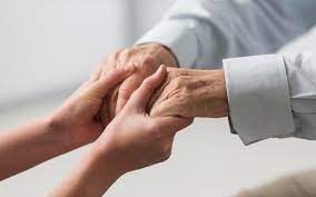 Как помогать благотворительным фондам и не попасть на мошенников