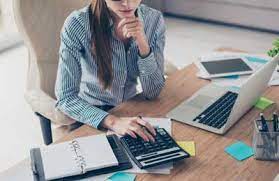 Кто такой экономист, что он делает, сколько зарабатывает и востребован ли сейчас на рынке труда