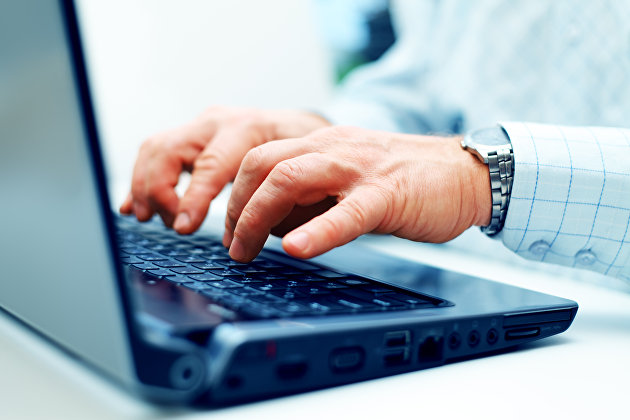 How to Start An E-commerce Business From Scratch in 2022