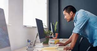 7 Questions to Ask Yourself Before Starting Your Own Business