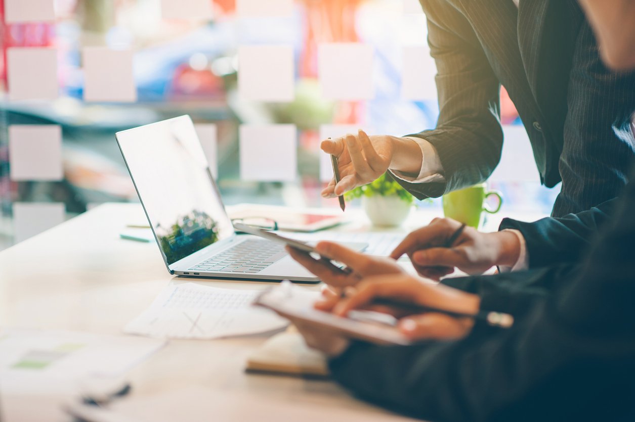 The Importance of Building a Strong Brand Presence on Social Media