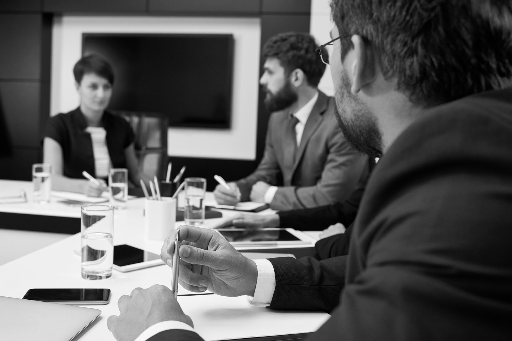 How to Develop Better Internal Strategy: The Complete Guide