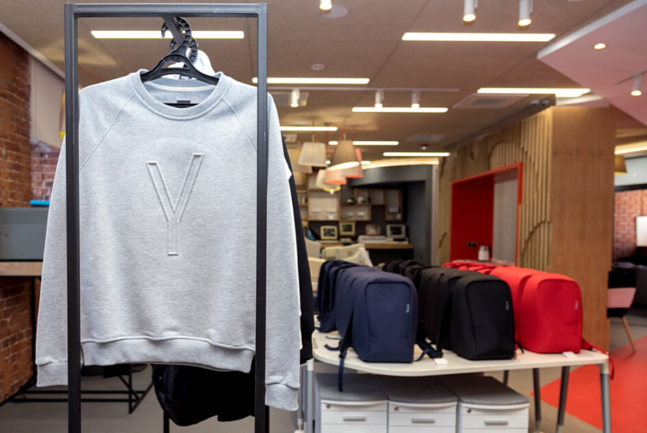 Что такое мерч и зачем он нужен бренду