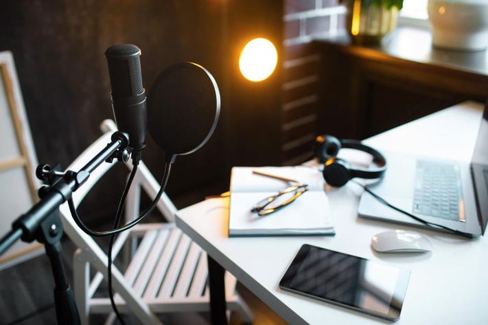Marketing Benefits Your Startup Will Have from Podcasting