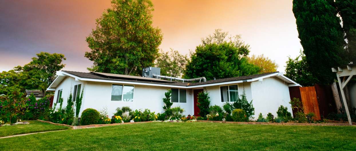 How to Create Effective Real Estate Signage