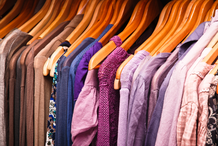 Как найти поставщиков одежды для интернет-магазина