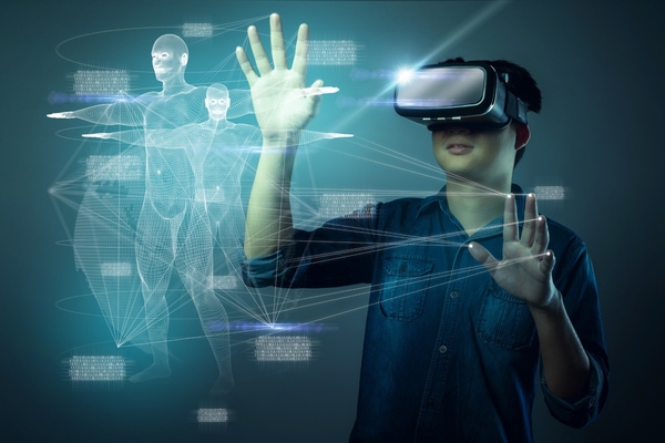 5 Best Reasons Why AR and VR Strategy is a Must for Your Business