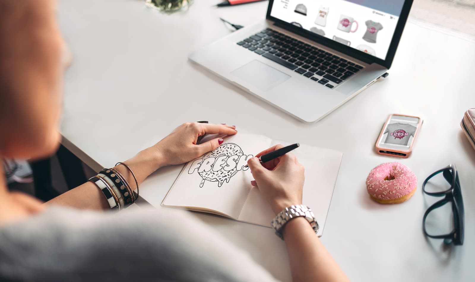 Equip Your Online T-Shirt Store with Right Software and Increase Customer