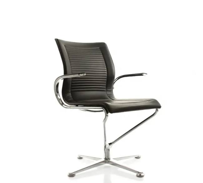 Стул на ножках