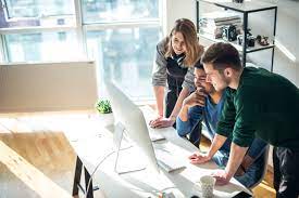 Four Things to Consider When Choosing Business Internet Services