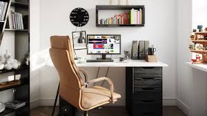 Four Things to Consider When Choosing Business Internet Services