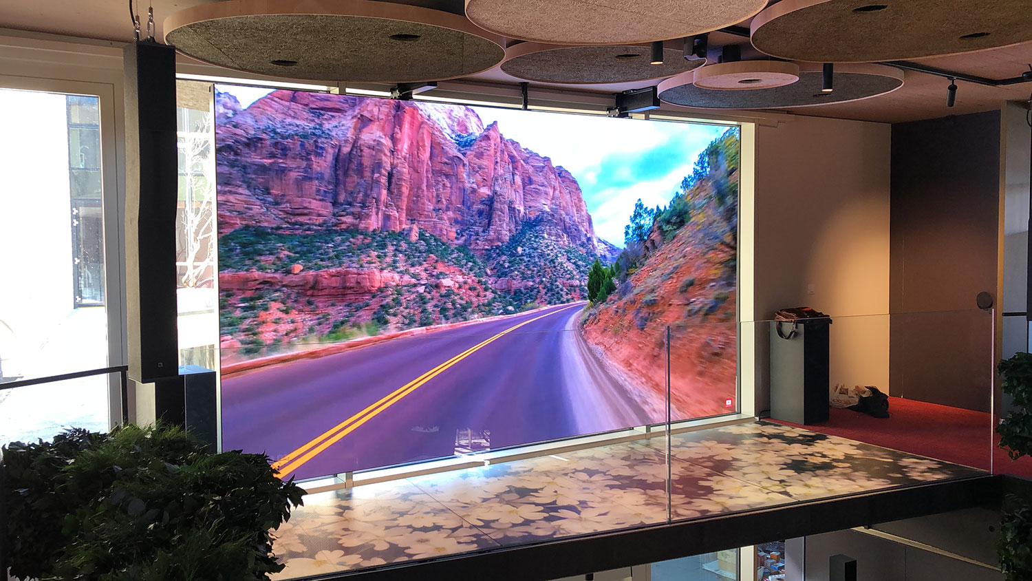 4 Types of LED Screens and How to Use Them in Your Organization
