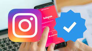 Instagram объяснил, как работает верификация в соцсети