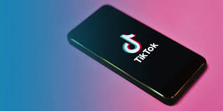 Как провести опрос в Тик-Ток и зачем это нужно делать