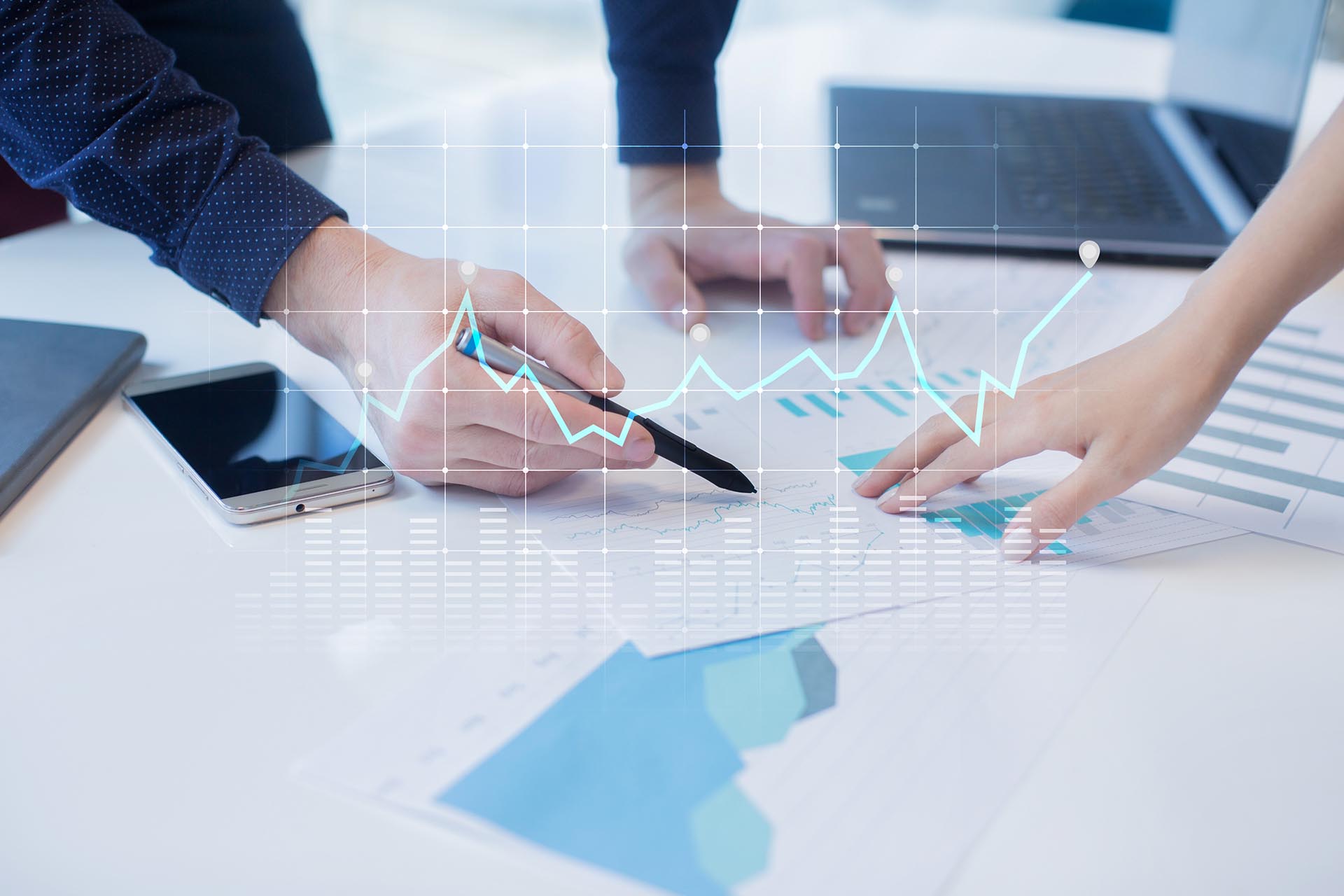 6 Online Business Ideas (With Minimal Investment)