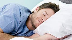 Во сколько нужно ложиться спать, чтобы просыпаться бодрым и быть здоровым