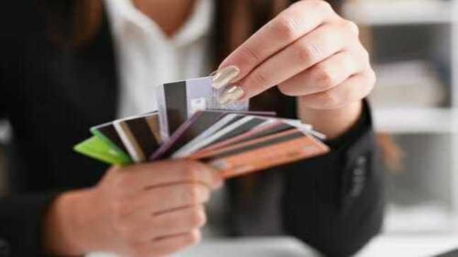 How to Choose a Credit Card in Four Steps