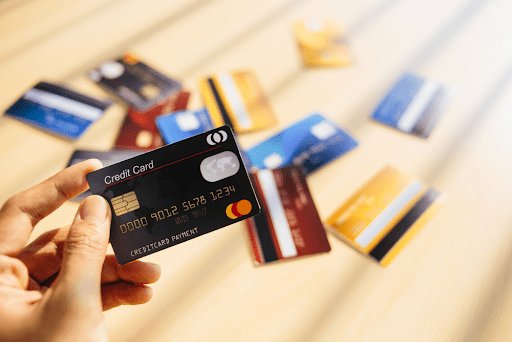 How to Choose a Credit Card in Four Steps