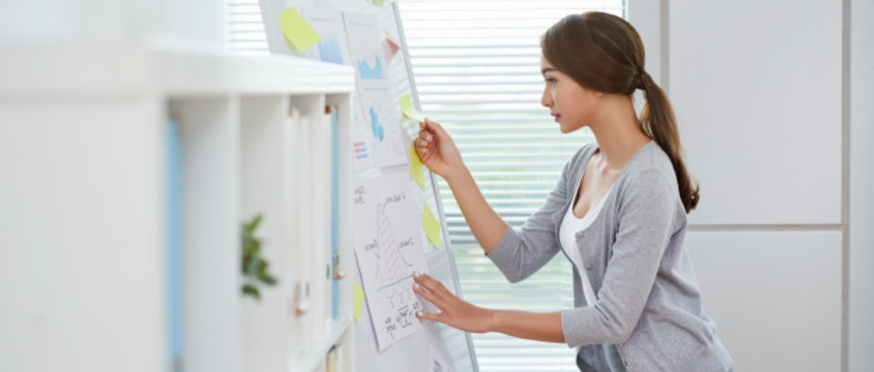 Top 5 Tips to Stay Focused on Your Financial Goals