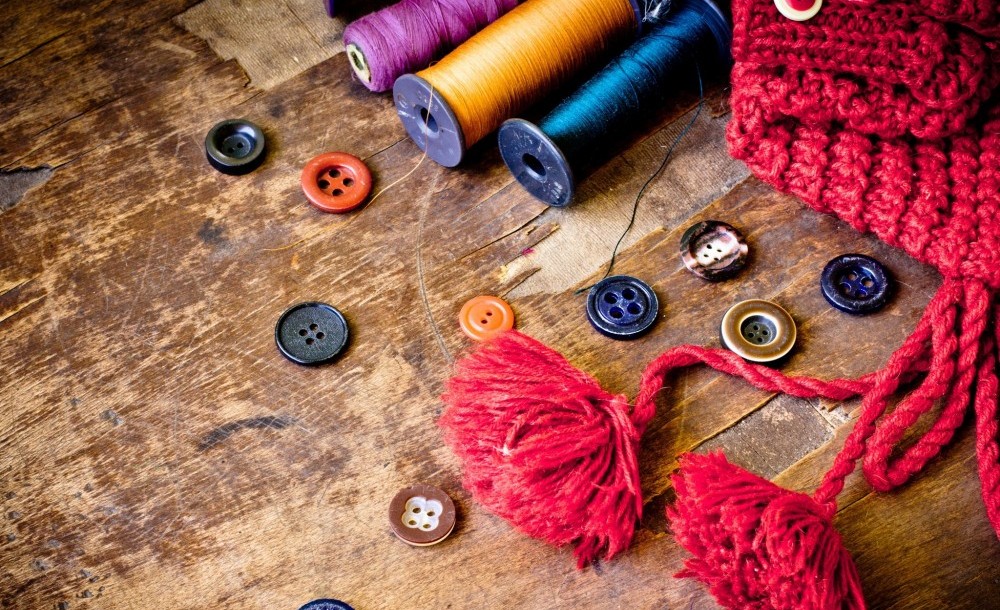 Как заработать на рукоделии: идеи для творчества и бизнеса, способы реализации, возможный доход + советы для новичков