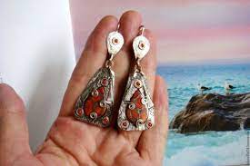 Как заработать на рукоделии: идеи для творчества и бизнеса, способы реализации, возможный доход + советы для новичков