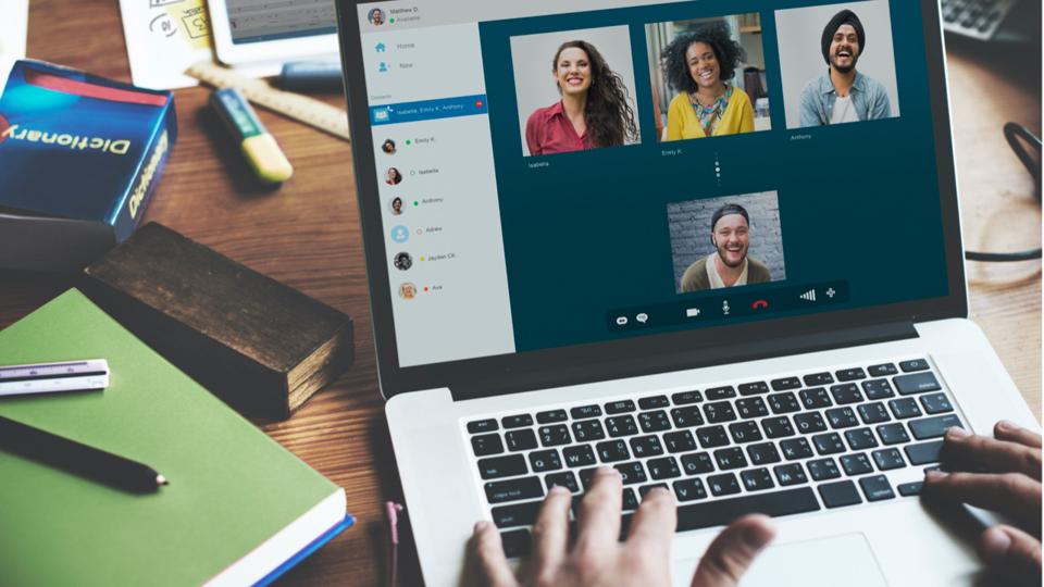 10 Best Remote Work Tips to Improve Productivity and Morale