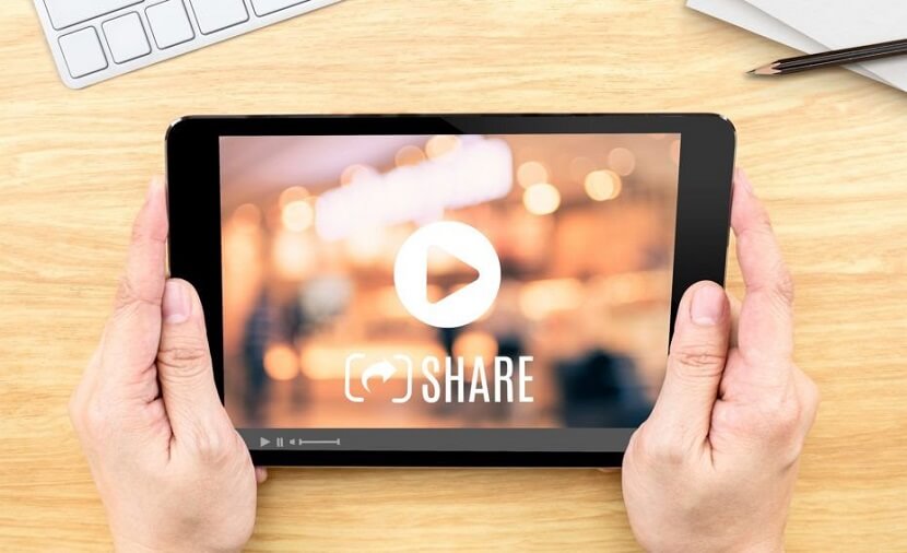 Лучшее время для публикации видео на Youtube