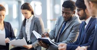 Top 4 Tricks that Business Leaders can Learn From Master Gardeners