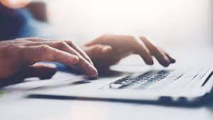 Top 10 Online and Offline Ways to Make Money Writing in 2022