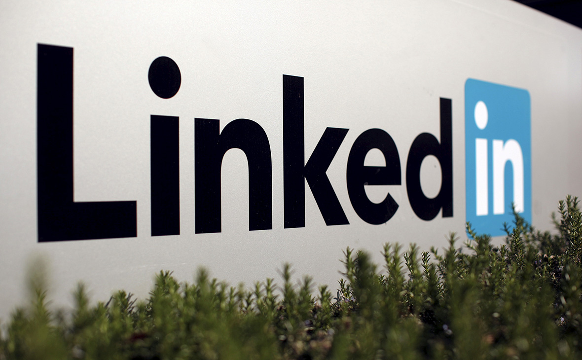 How to Export LinkedIn Contacts With Emails
