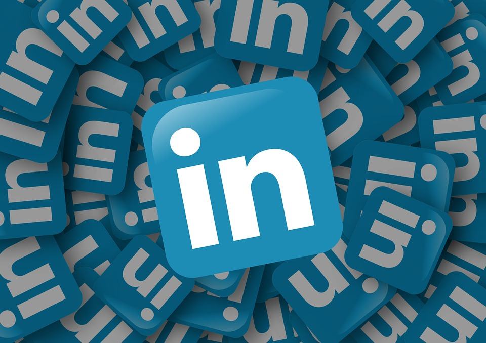 How to Export LinkedIn Contacts With Emails