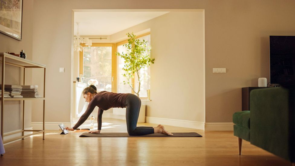 Simple Effective Ways to Fit Healthy during Office Hours